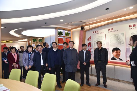 淄川區(qū)2019年度科學(xué)發(fā)展暨基層黨建現(xiàn)場(chǎng)觀摩點(diǎn)評(píng) ——觀摩重山集團(tuán)重點(diǎn)項(xiàng)目50