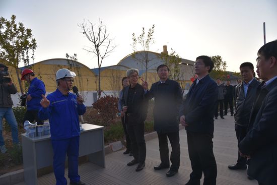 淄川區(qū)2019年度科學(xué)發(fā)展暨基層黨建現(xiàn)場(chǎng)觀摩點(diǎn)評(píng) ——觀摩重山集團(tuán)重點(diǎn)項(xiàng)目50