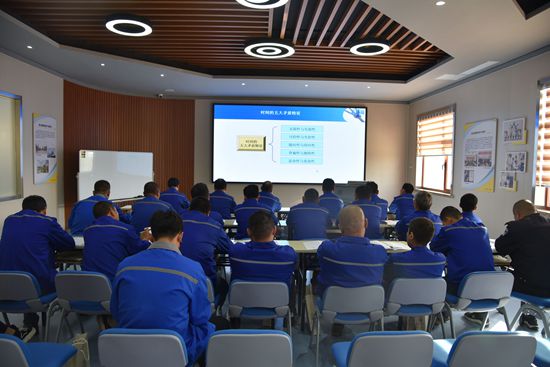 集團基層管理干部十一月份課程圓滿完成45