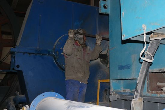 大修進(jìn)行時(shí)，這里有一群可愛的重山人.......95