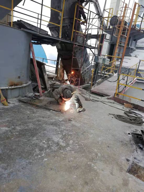 大修進行時，這里有一群可愛的重山人.......（三）82