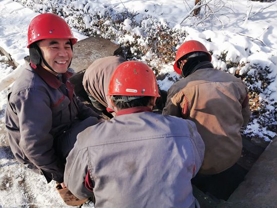 大修進(jìn)行時，這里有一群可愛的重山人......41
