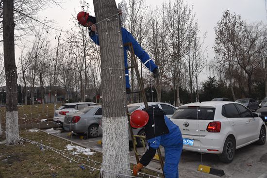 大紅燈籠高高掛 喜氣洋洋過(guò)春節(jié)68