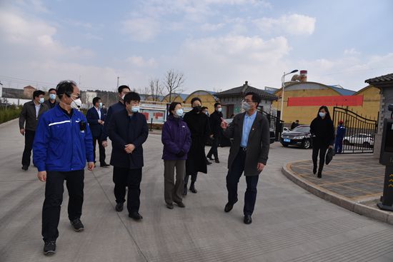 省派駐淄川“四進(jìn)”工作組到集團(tuán)指導(dǎo)工作12