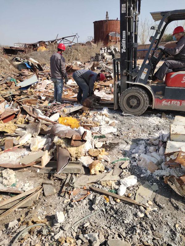 【重山人?重山事】用知行合一打贏一場(chǎng)突擊戰(zhàn) ——原鋁業(yè)公司廢舊鋼材場(chǎng)集中清理紀(jì)實(shí) 59