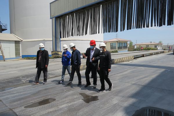 山東科達到黃驊三陽考察交流46