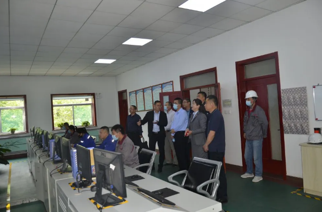 陜西航天建設(shè)集團(tuán)、齊魯現(xiàn)代產(chǎn)業(yè)研究院到魯中水泥參觀交流35