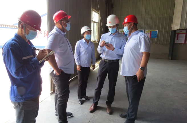 集團(tuán)公司對(duì)鵬峰化工、黃驊三陽進(jìn)行管理審核52