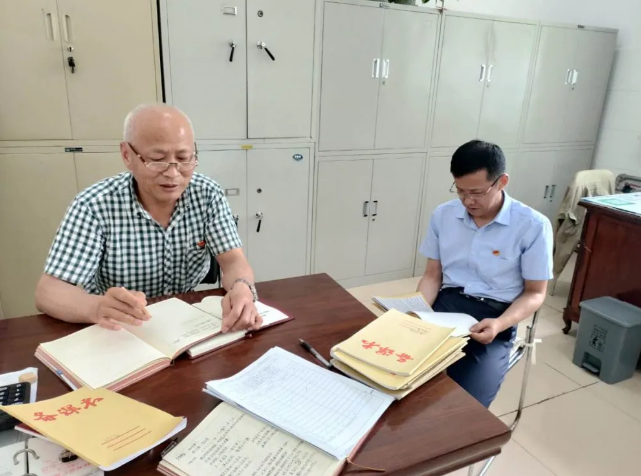 “督察交流”夯實黨建基礎(chǔ)85