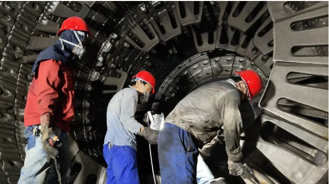 【重山影像】你認(rèn)真檢修的樣子 真帥！37