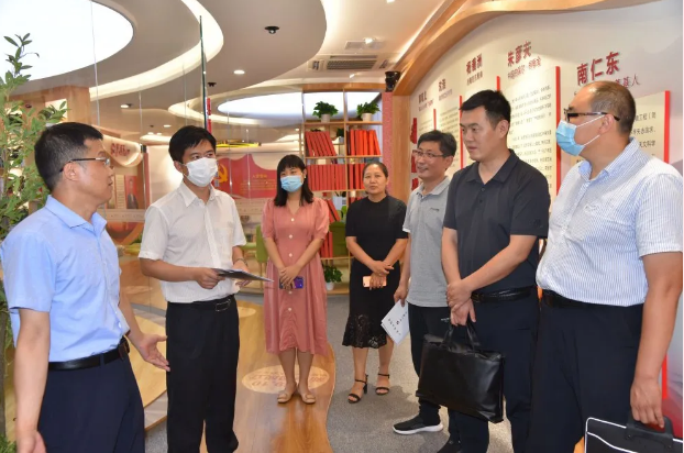 市委組織部到重山集團(tuán)調(diào)研72