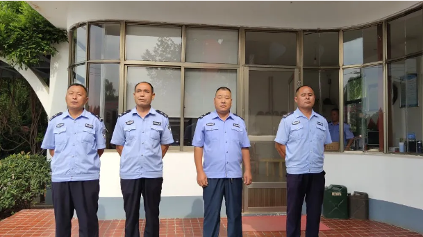 【重山人?重山事】驚心動(dòng)魄的六小時(shí) ——回憶米山救火紀(jì)實(shí)98