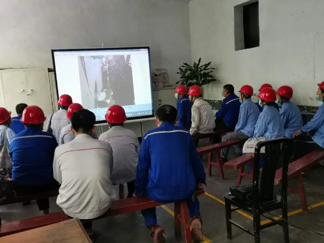 粉磨車(chē)間組織現(xiàn)場(chǎng)管理落實(shí)會(huì)議99