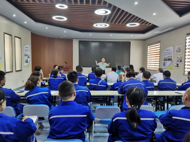 集團組織辯論賽前培訓(xùn)43