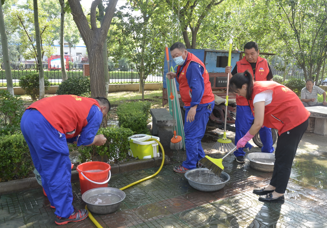 擇善明德敬老人 黨旗飄飄踐良知——重山集團黨總支組織開展黨員志愿服務活動50