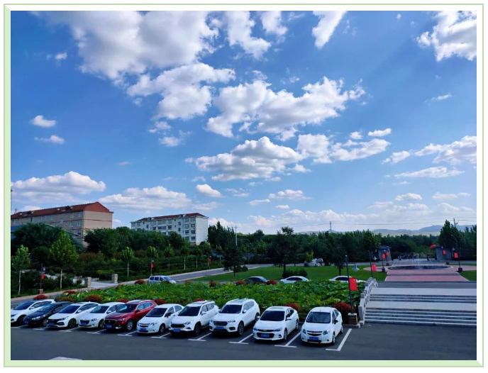 重山影像｜藍(lán)天白云下的綠色重山8