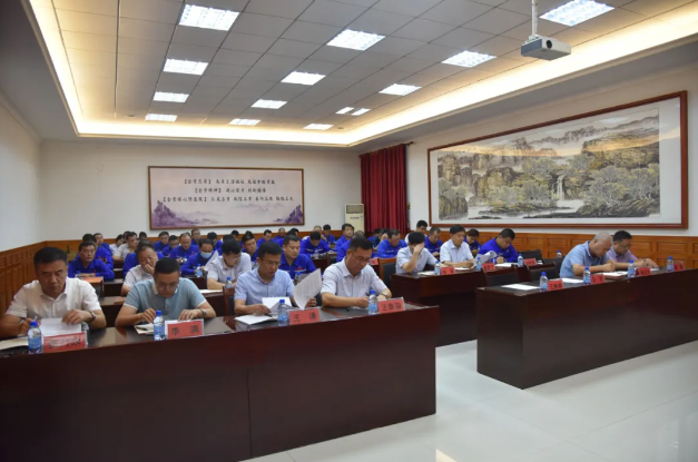 集團公司組織集體學習 ——王會強副總談新舊版《通用硅酸鹽水泥》標準74