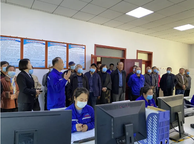 北韓村到重山集團參加企業(yè)開放日活動20