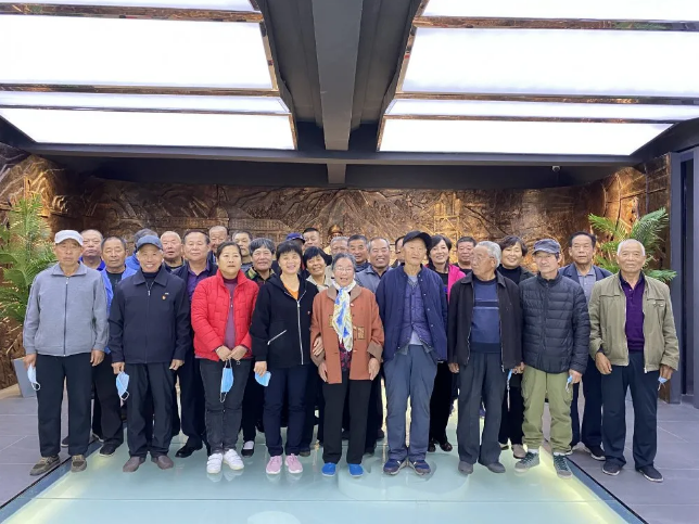 北韓村到重山集團參加企業(yè)開放日活動20