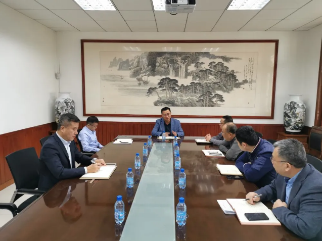 集團召開總經(jīng)理辦公會26