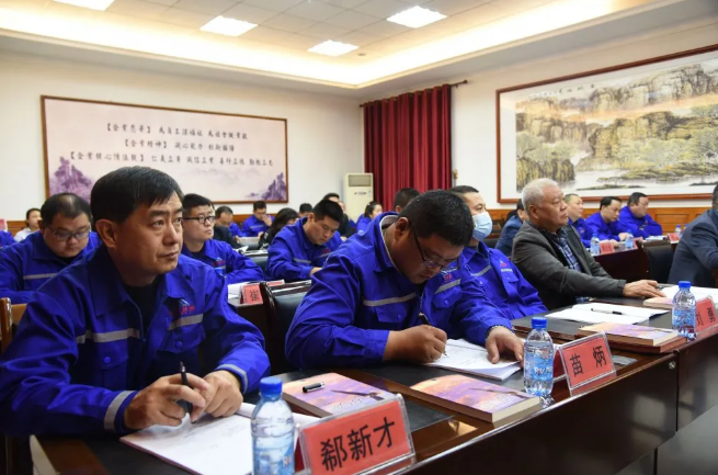 集團(tuán)高層研修班 《企業(yè)文化之道 終極商業(yè)智慧——頂層設(shè)計(jì)》課程圓滿結(jié)束89