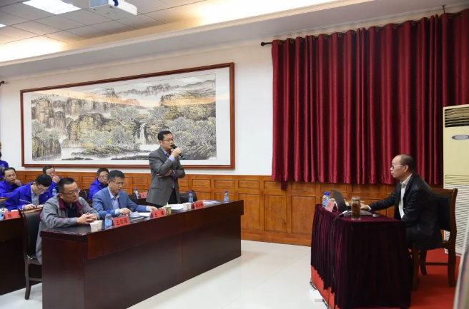 集團(tuán)高層研修班 《企業(yè)文化之道 終極商業(yè)智慧——頂層設(shè)計(jì)》課程圓滿結(jié)束89