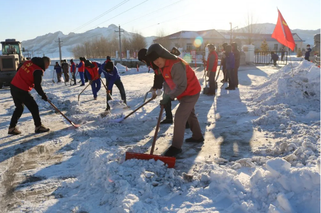主題黨日強黨性  志愿服務暖人心 ——魯蒙水泥黨支部開展黨員志愿服務活動11