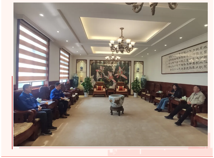 副區(qū)長焦鵬生到魯中水泥調(diào)研31