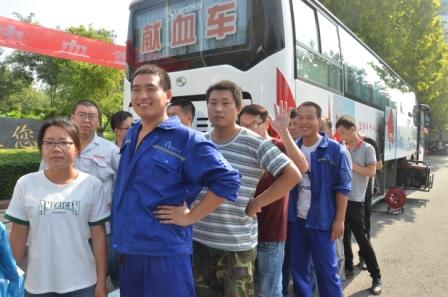 “奉獻(xiàn)點(diǎn)滴之愛，弘揚(yáng)熱血重山” ——集團(tuán)組織愛心公益獻(xiàn)